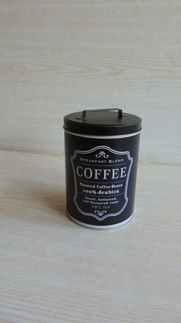 Hộp cà phê thiết kế tối giản